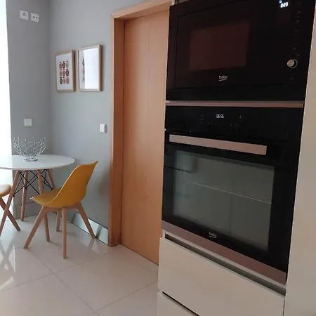 Appartement En Face De La